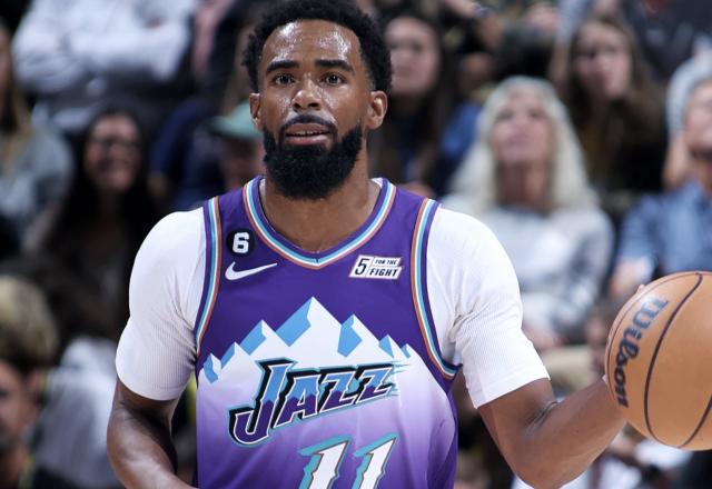 九游体育官网-爵士开局表现远超预期 康利：每个人都想证明自己